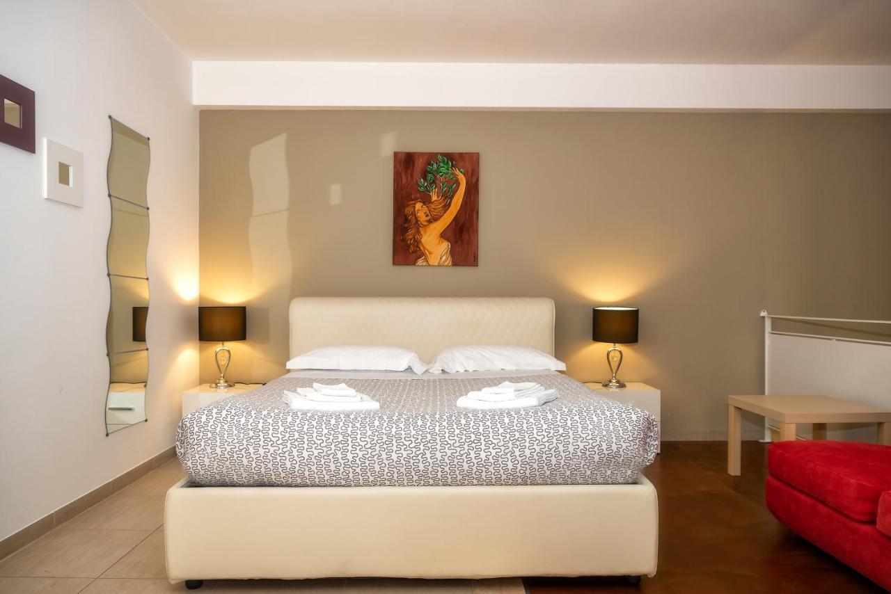 Apartmán Il Cortile Delle Esperidi Lecce Exteriér fotografie